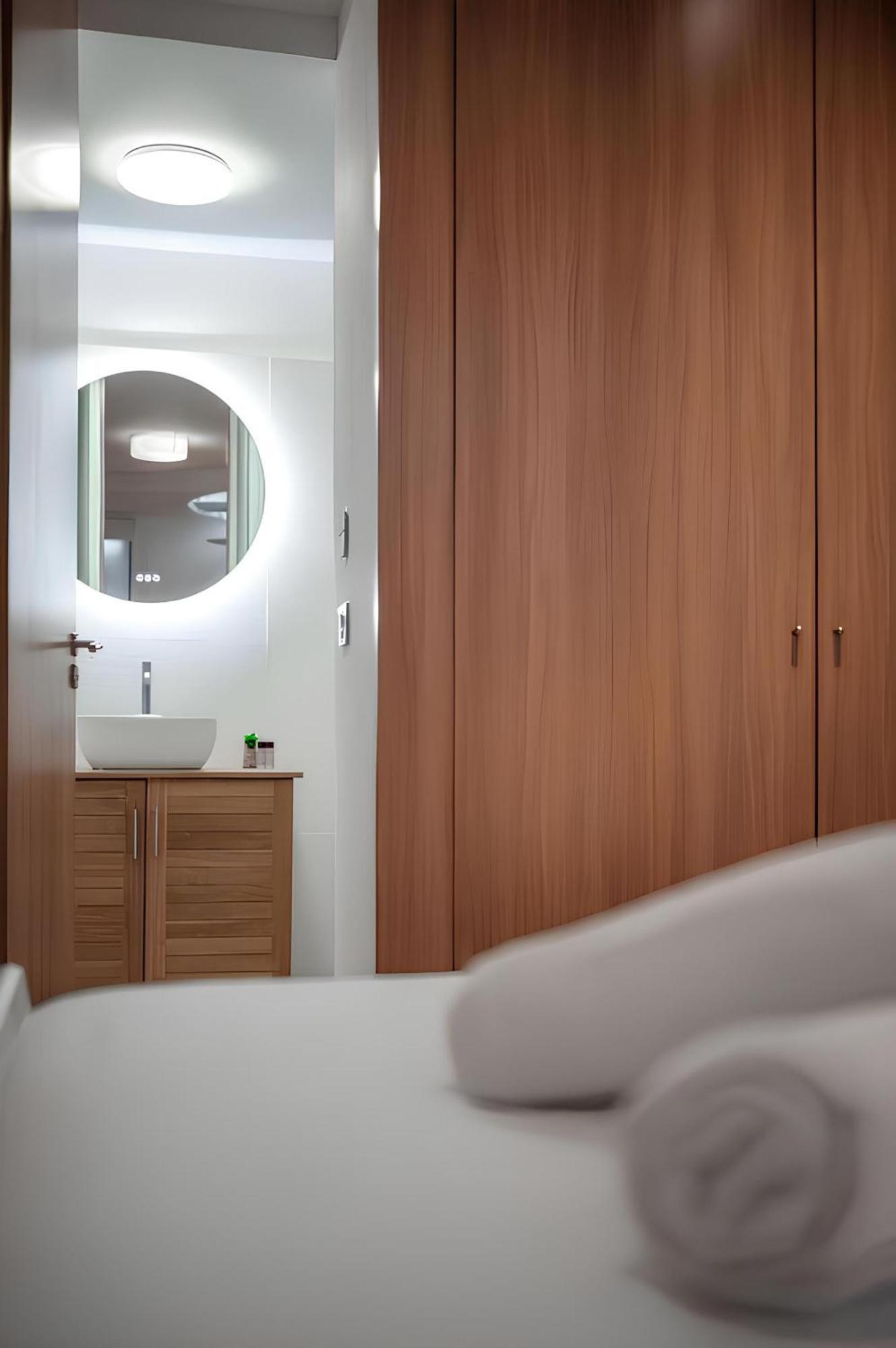 מנטון Cozy Appartement Plein Centre, Proche Gare/Plage מראה חיצוני תמונה