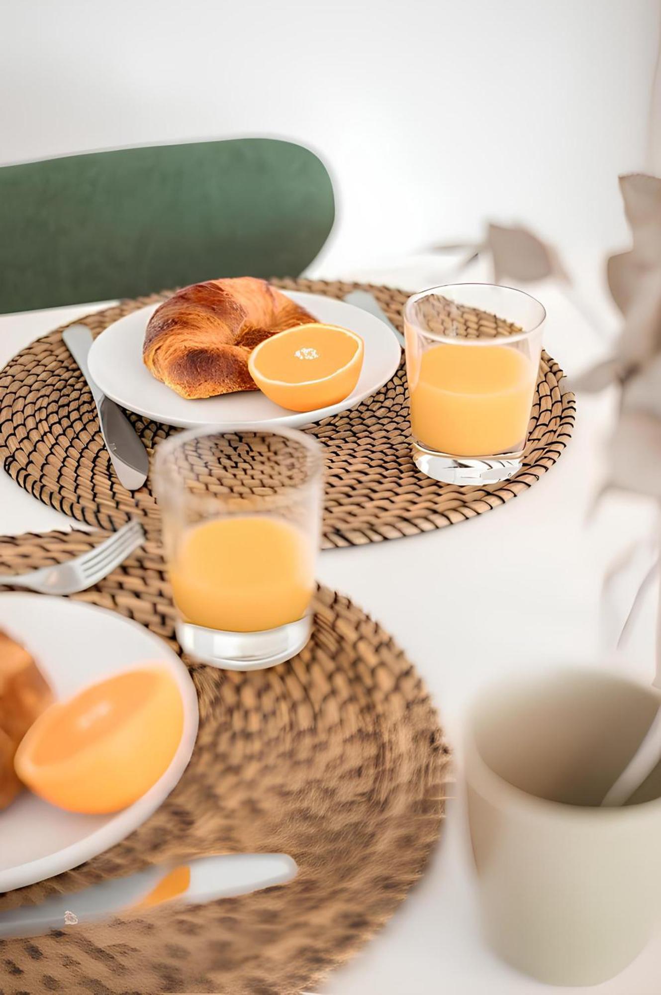 מנטון Cozy Appartement Plein Centre, Proche Gare/Plage מראה חיצוני תמונה