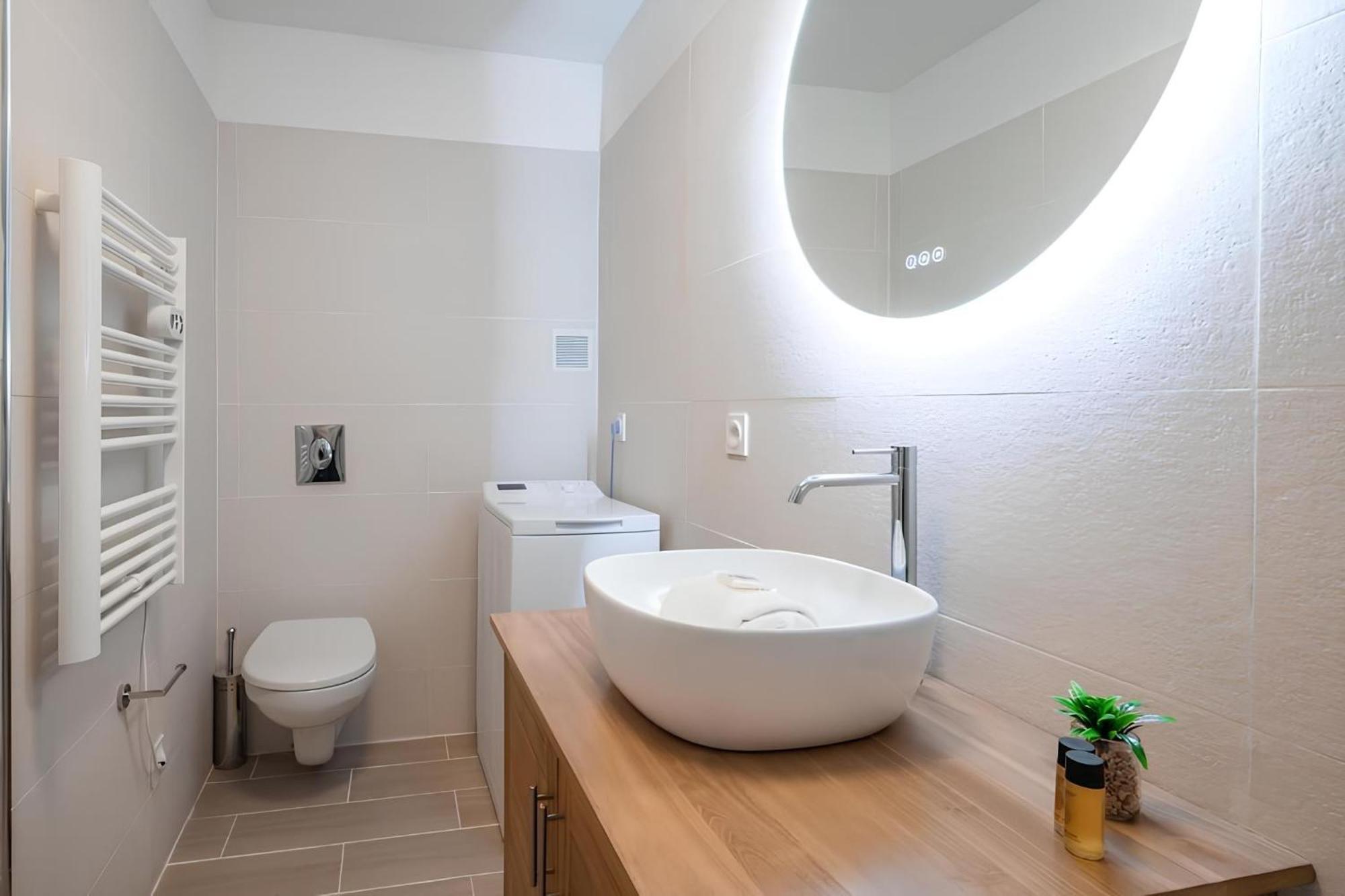 מנטון Cozy Appartement Plein Centre, Proche Gare/Plage מראה חיצוני תמונה